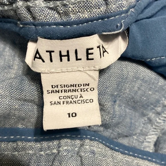 Athleta Light Blue Chambray Shorts, size 10 - Picture 6 of 8